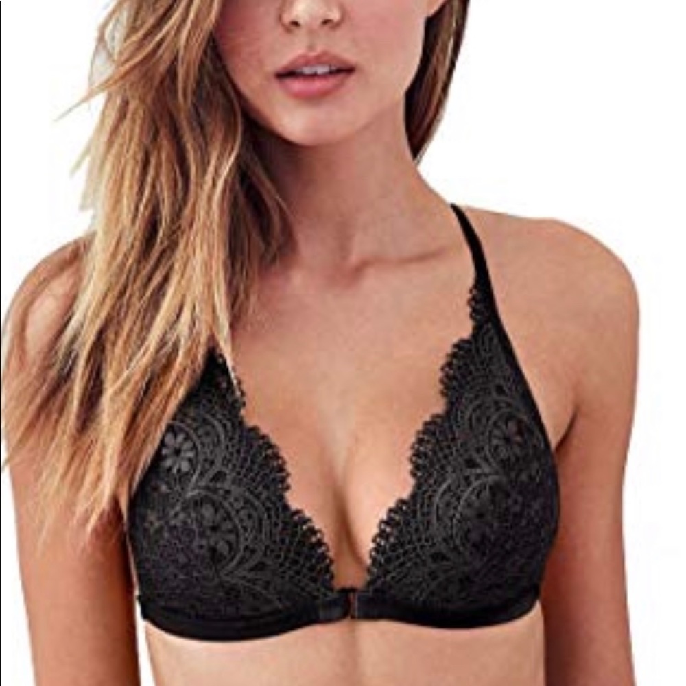 2x VS Bralettes B & W